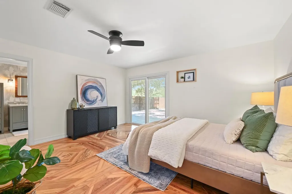 708 Shade Tree Drive Austin TX 78748