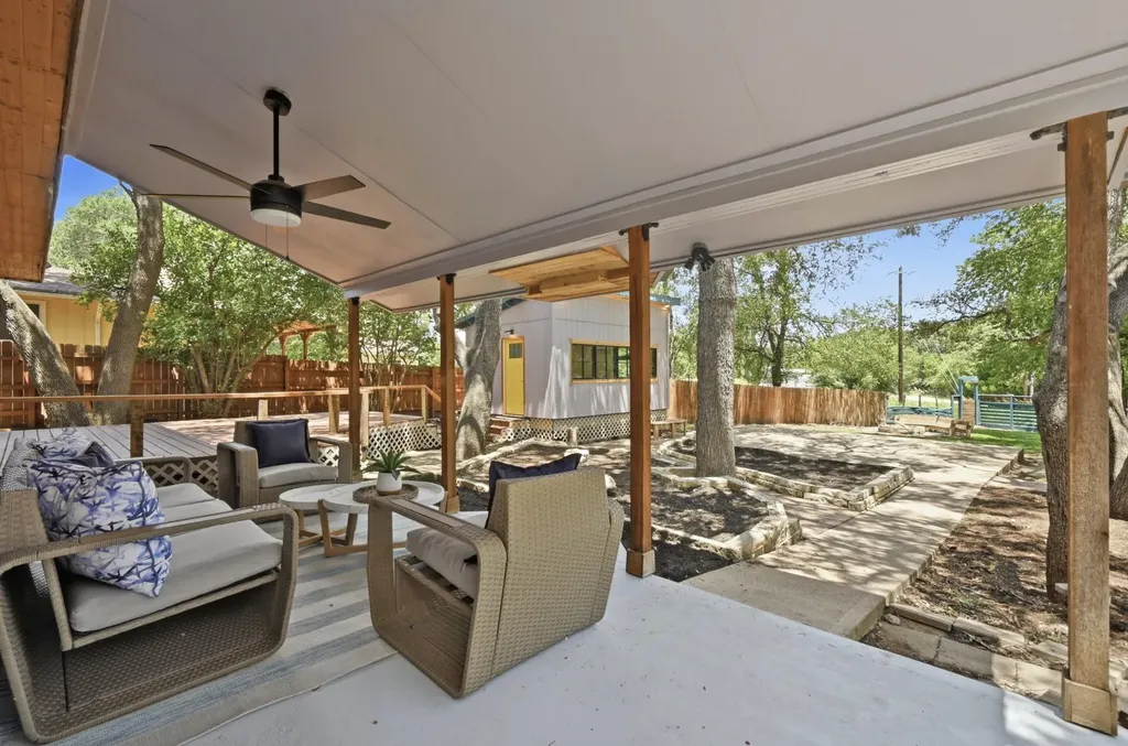 708 Shade Tree Drive Austin TX 78748