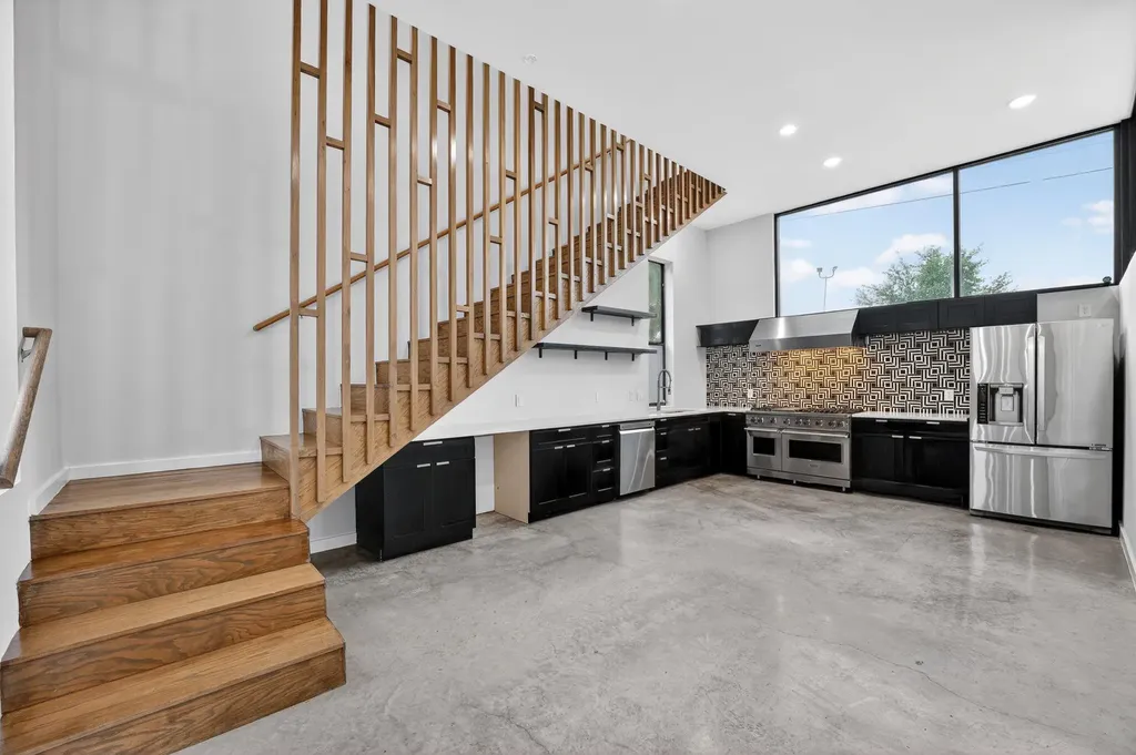 1616 Haskell Street Austin TX 78702
