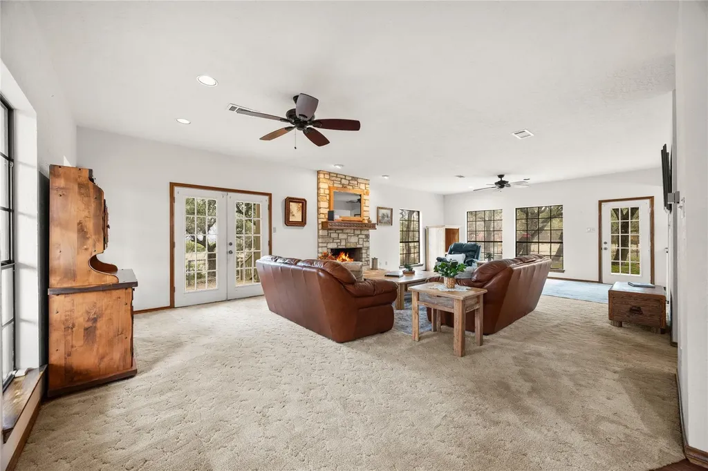 14511 Farm To Market 32 Blanco TX 78606