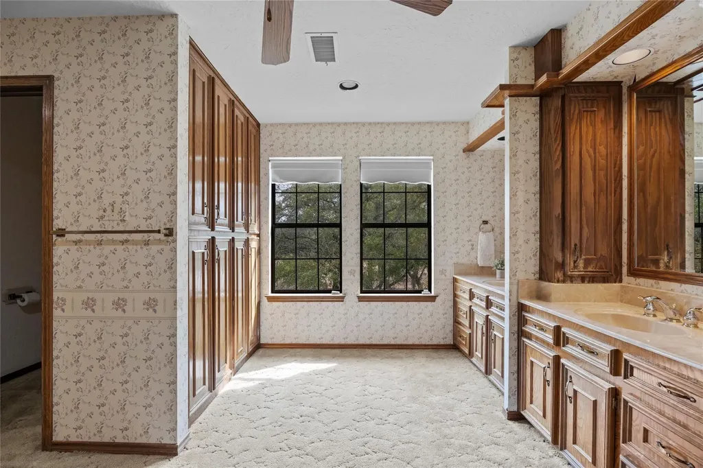 14511 Farm To Market 32 Blanco TX 78606