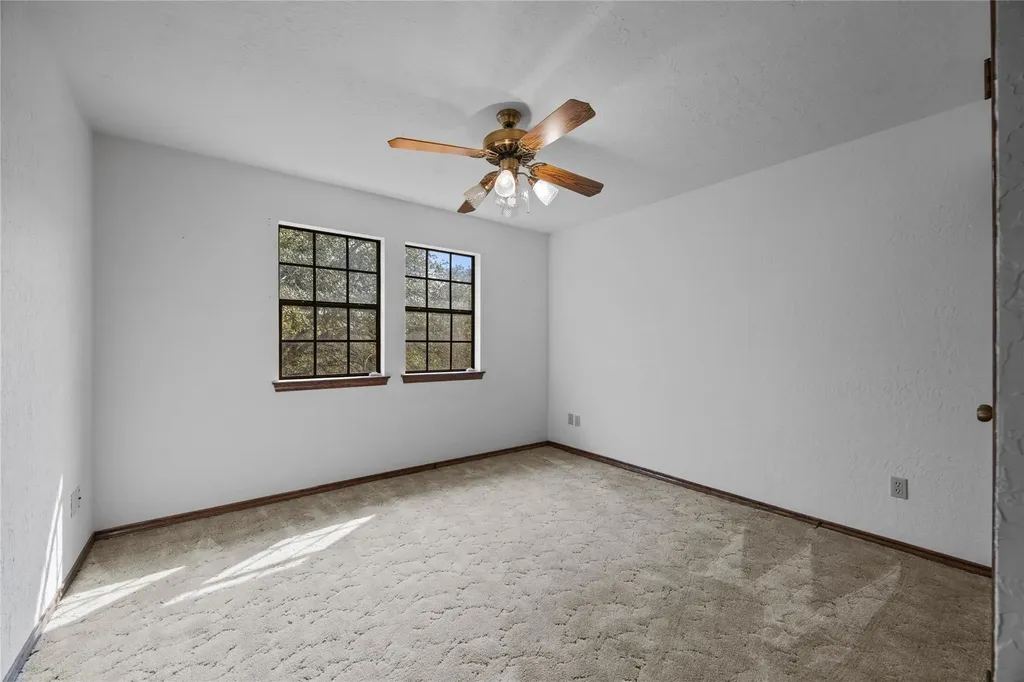 14511 Farm To Market 32 Blanco TX 78606