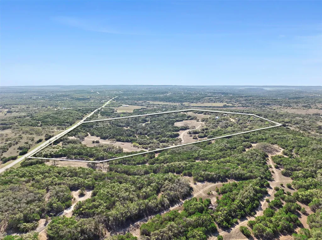 14511 Farm To Market 32 Blanco TX 78606