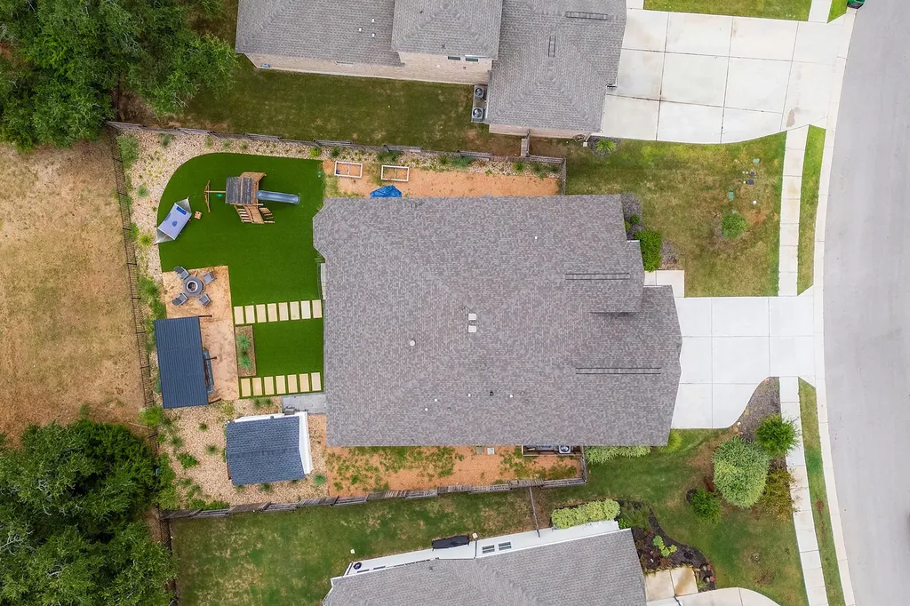 1368 Pink Granite Boulevard Dripping Springs TX 78620