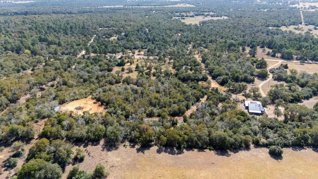 3115 Chuckwagon Road Luling TX 78648