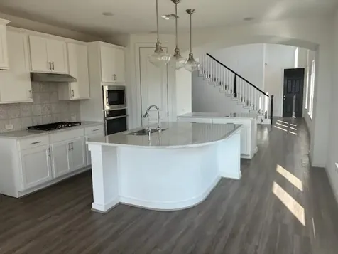7513 Desert Needle Drive Lago Vista TX 78645