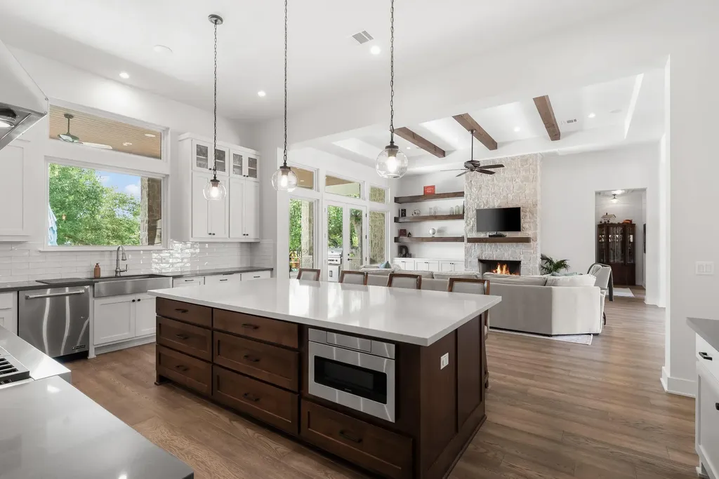 7808 Regolizia Cove Austin TX 78739