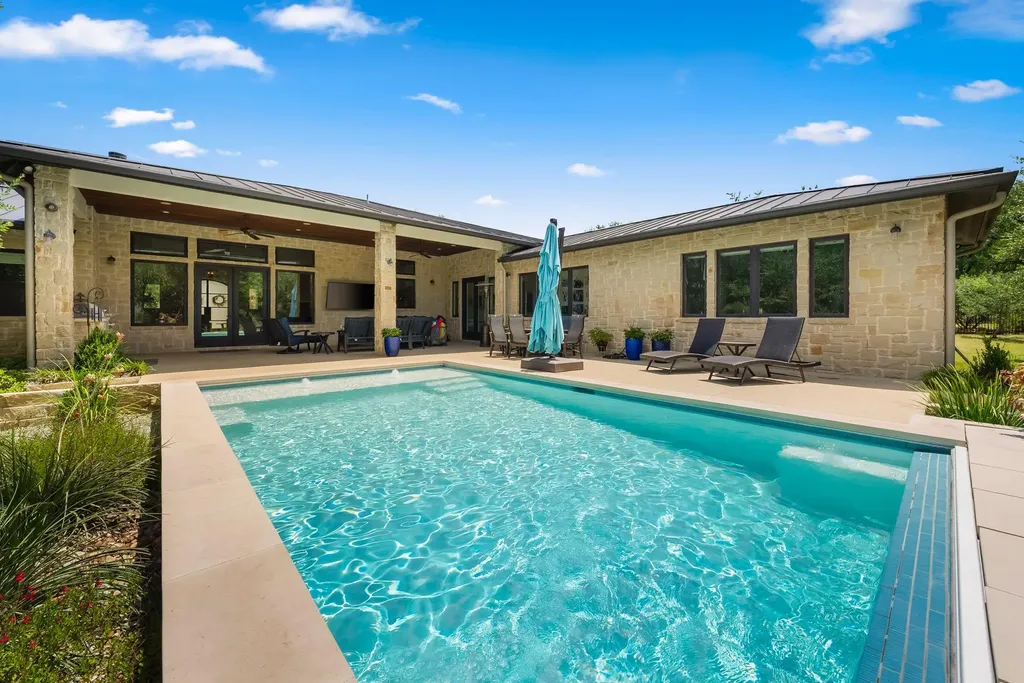 7808 Regolizia Cove Austin TX 78739