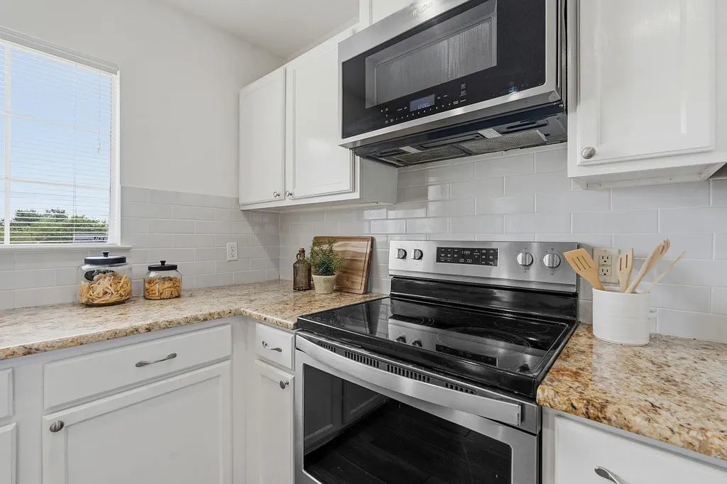 181 Kristen Drive Kyle TX 78640