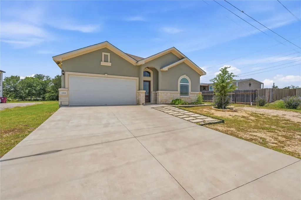 112 Margarita Drive Dale TX 78616
