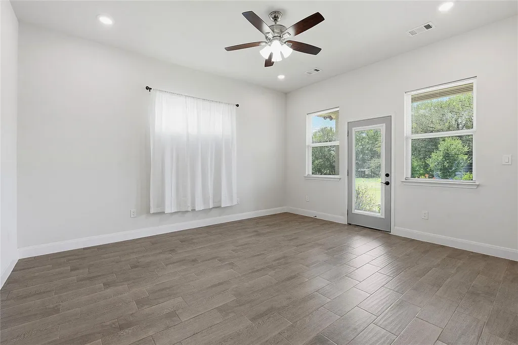 112 Margarita Drive Dale TX 78616