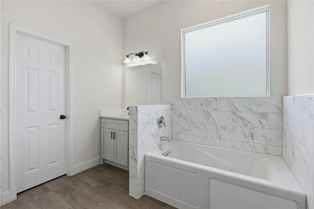 112 Margarita Drive Dale TX 78616