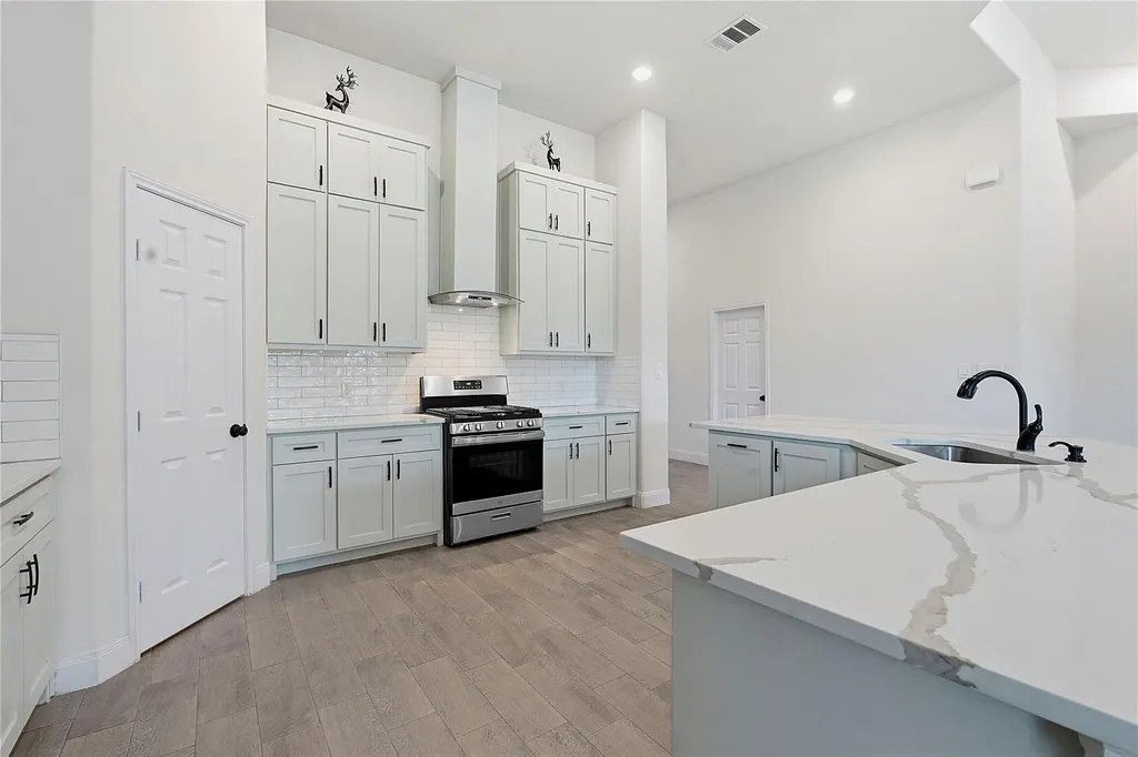 112 Margarita Drive Dale TX 78616