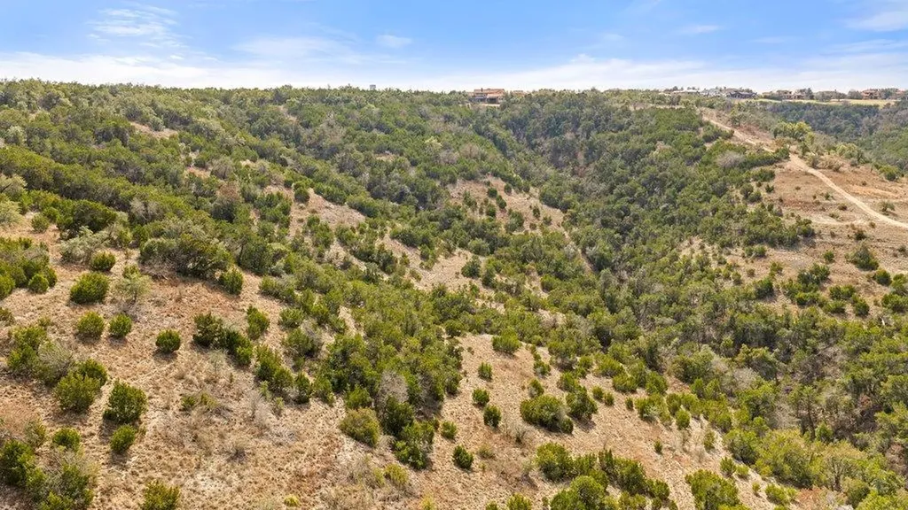 20640 Moreh Peak Pass Austin TX 78738