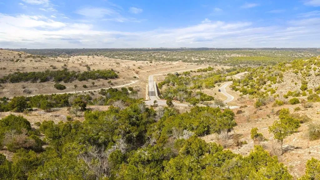 20640 Moreh Peak Pass Austin TX 78738
