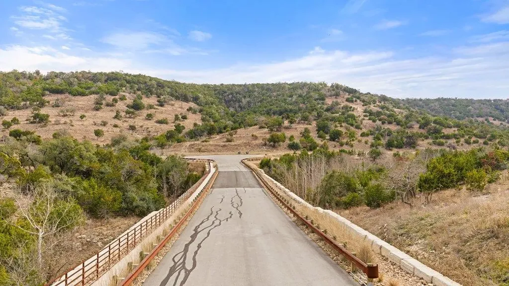 20640 Moreh Peak Pass Austin TX 78738