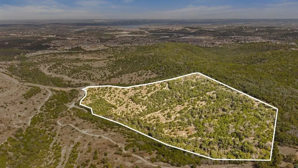 20640 Moreh Peak Pass Austin TX 78738