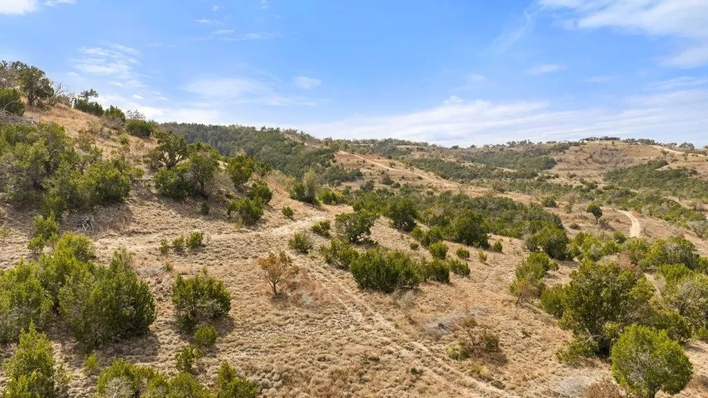 20640 Moreh Peak Pass Austin TX 78738