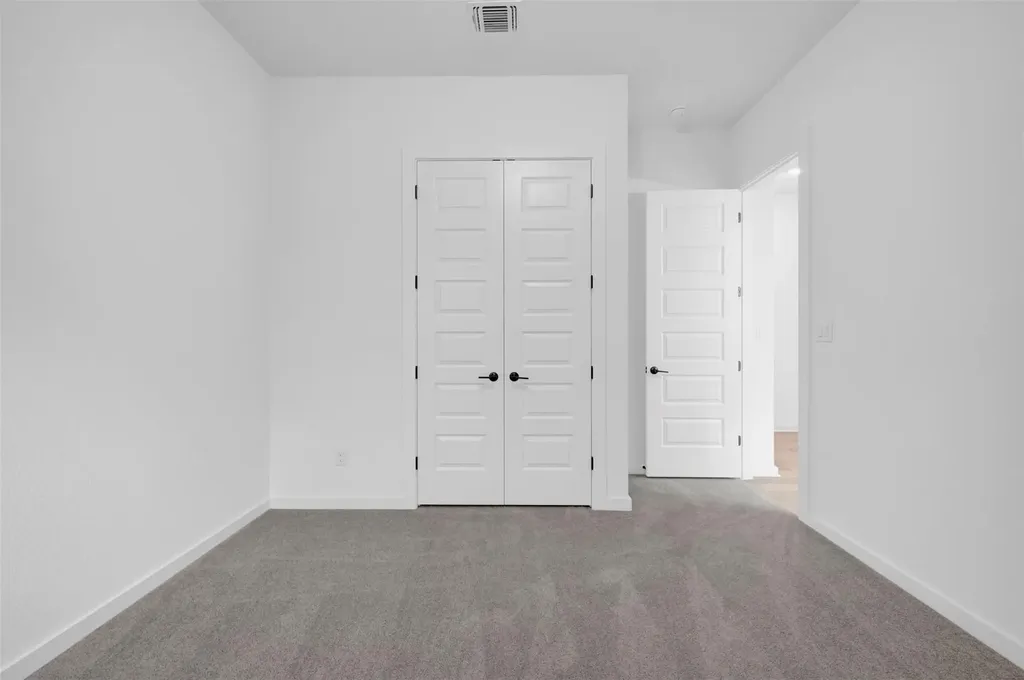 207 Bishop Wood Road Dripping Springs TX 78620