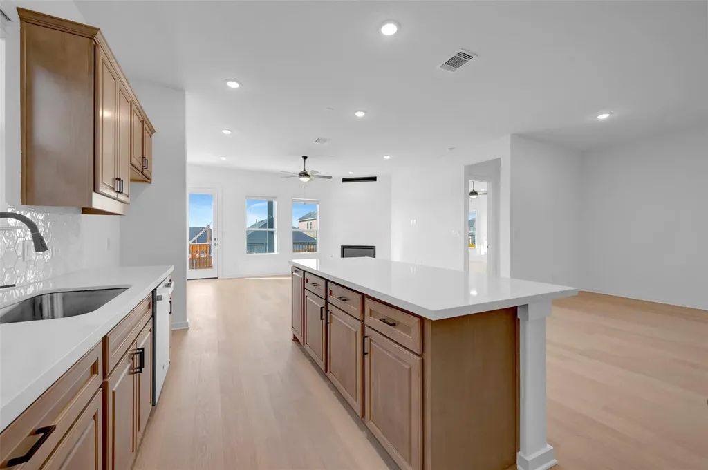 207 Bishop Wood Road Dripping Springs TX 78620