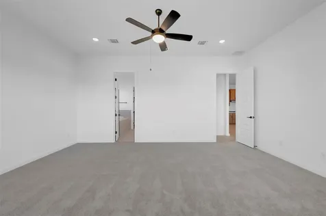 207 Bishop Wood Road Dripping Springs TX 78620