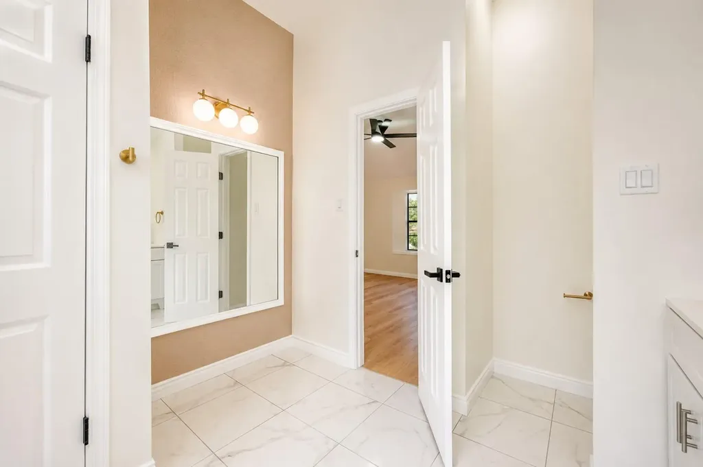 4601 Sojourner Street Austin TX 78725