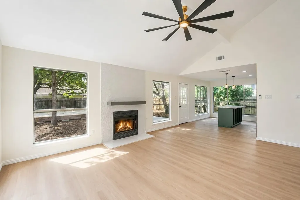 4601 Sojourner Street Austin TX 78725