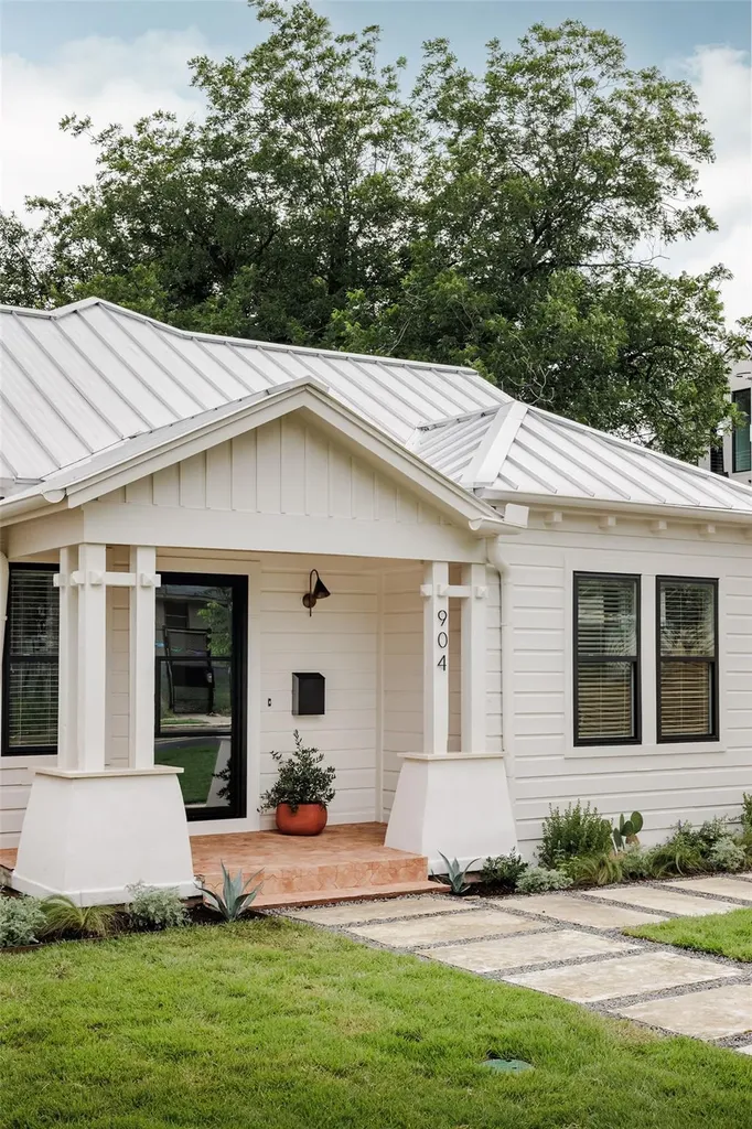 904 W Monroe Street Austin TX 78704