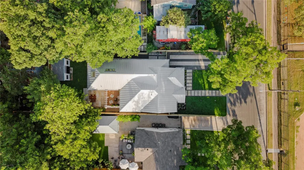 904 W Monroe Street Austin TX 78704