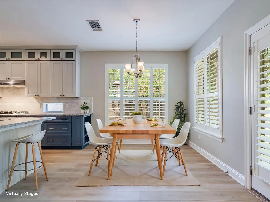 321 Calistoga Court Austin TX 78732