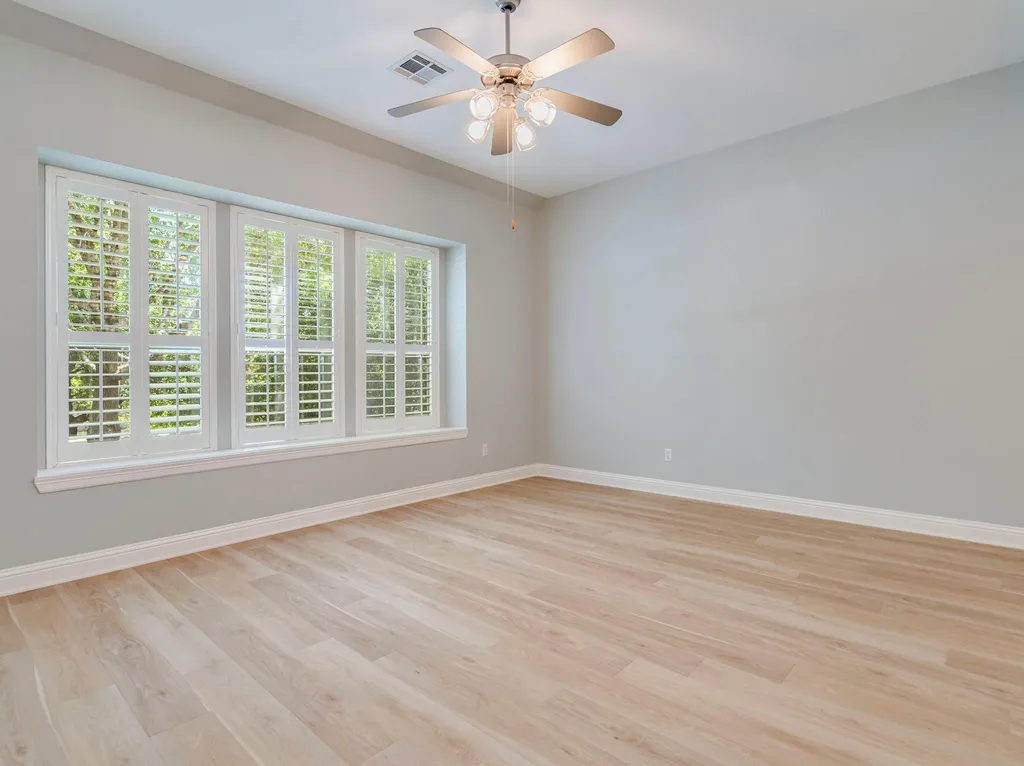 321 Calistoga Court Austin TX 78732