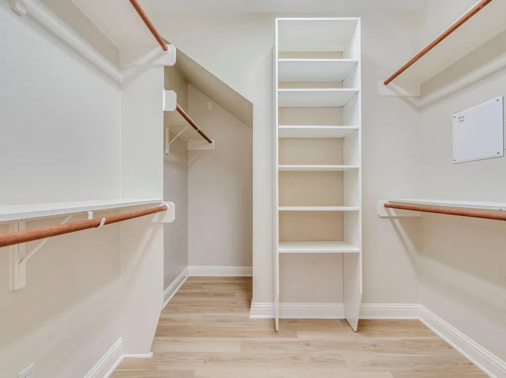 321 Calistoga Court Austin TX 78732