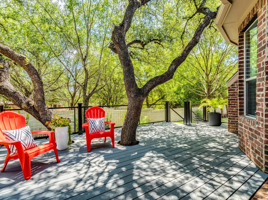 321 Calistoga Court Austin TX 78732