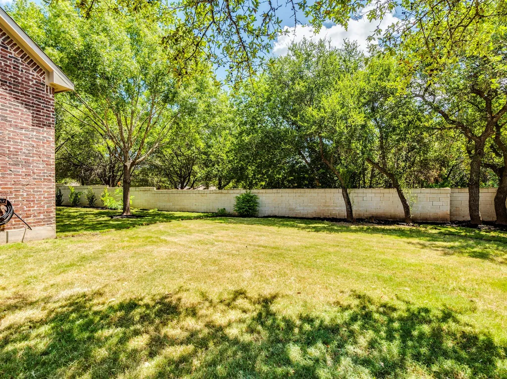 321 Calistoga Court Austin TX 78732