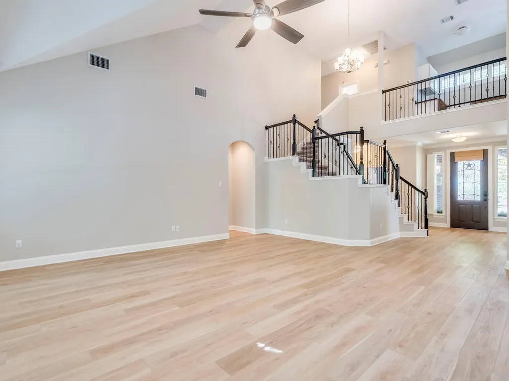 321 Calistoga Court Austin TX 78732