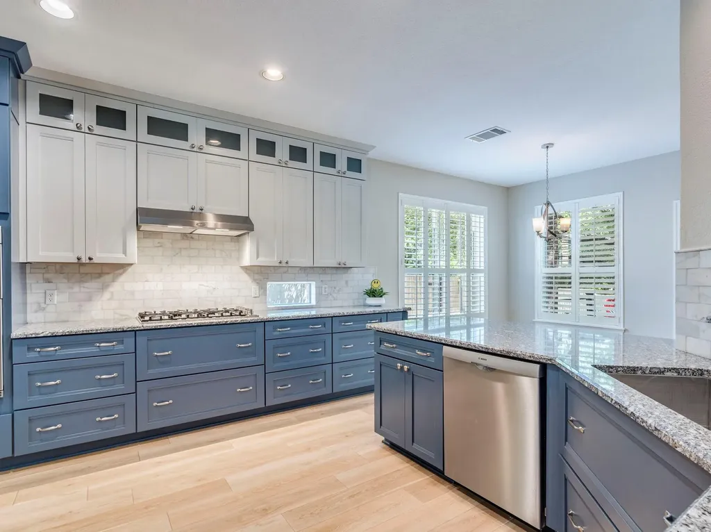 321 Calistoga Court Austin TX 78732