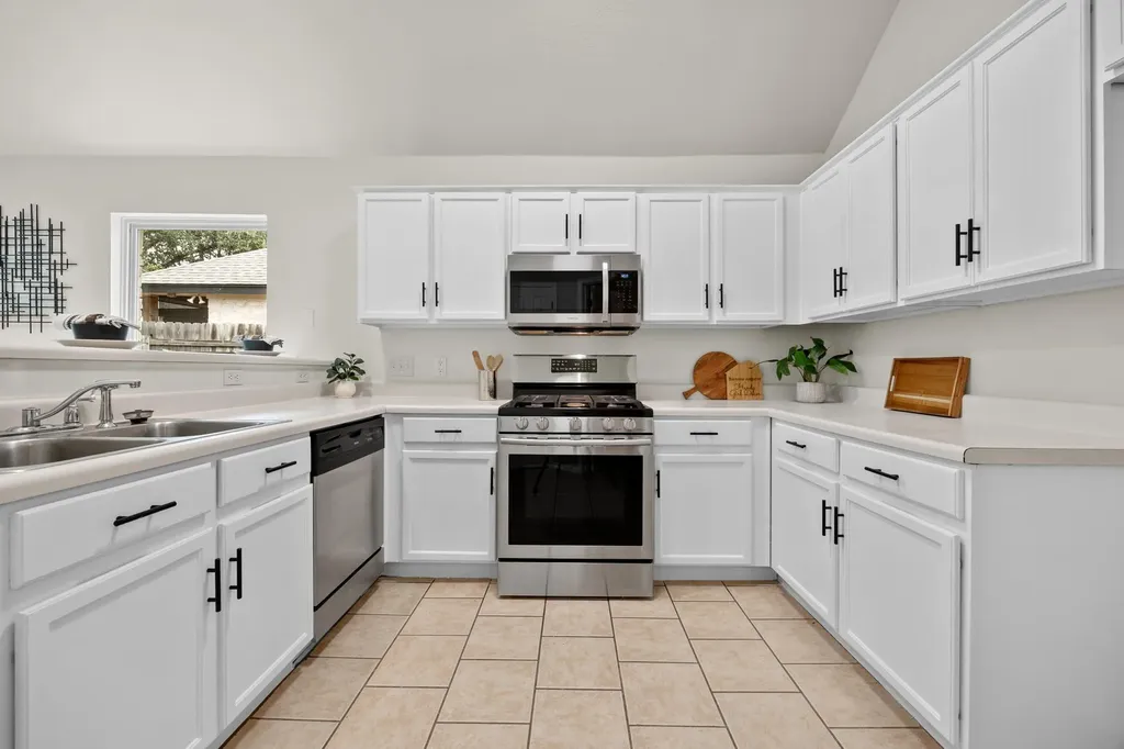 119 Stephen Lane Georgetown TX 78626