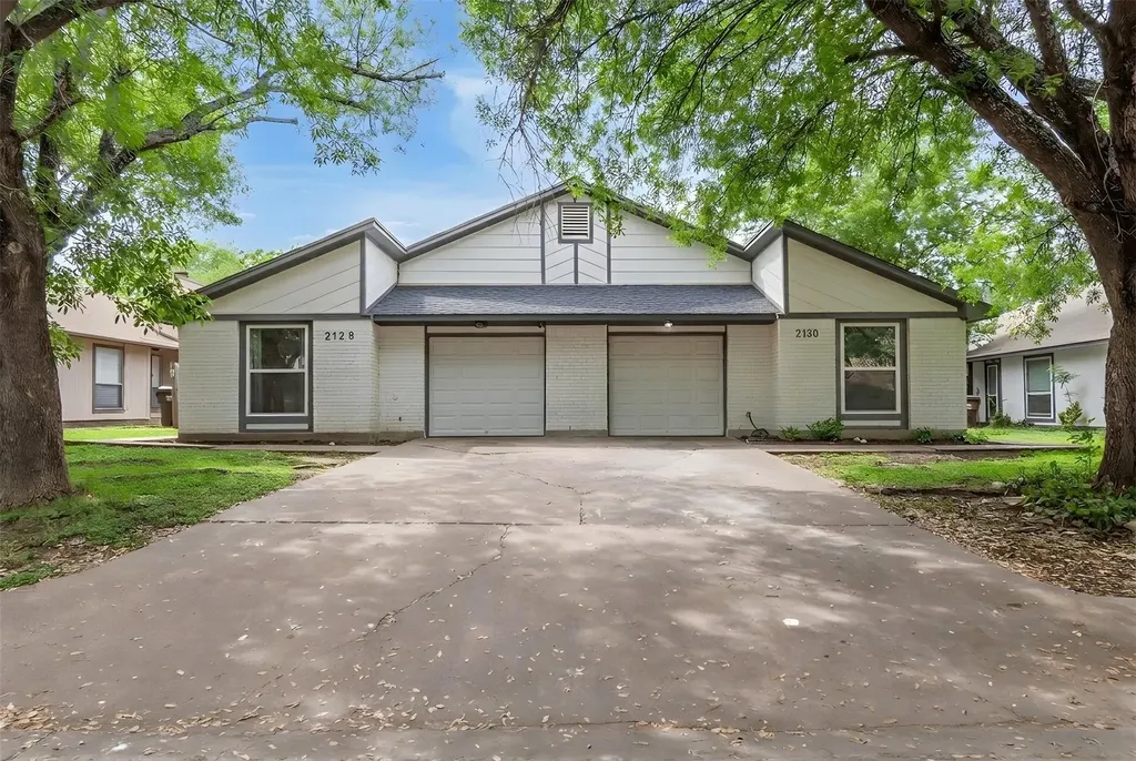 2128/2130 Redwing Way Round Rock TX 78664