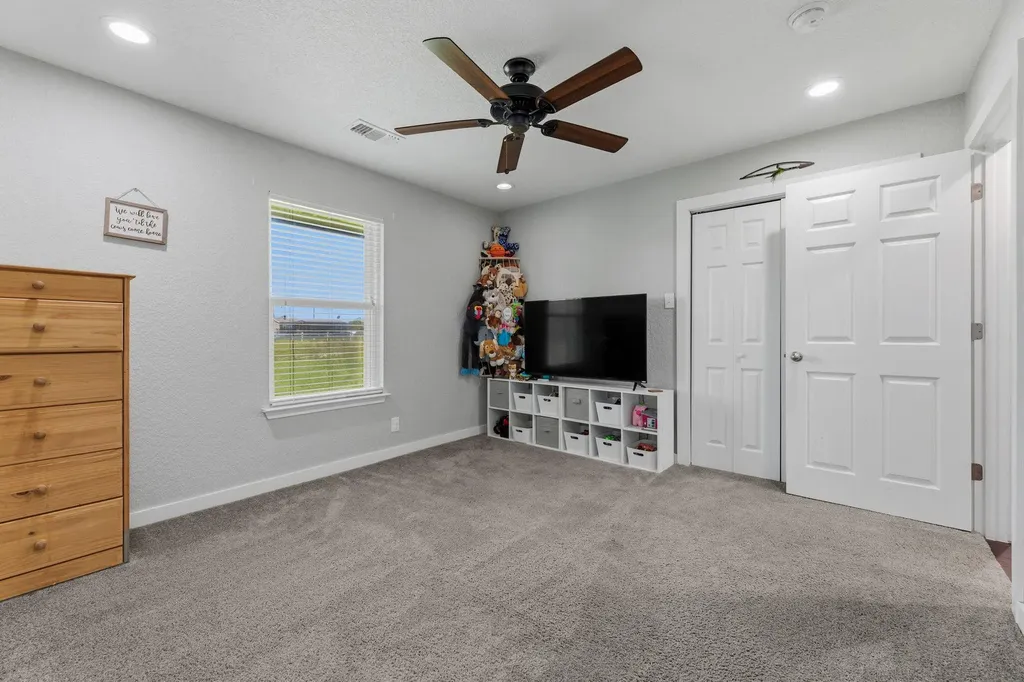 3363 Fm 713 Lockhart TX 78644