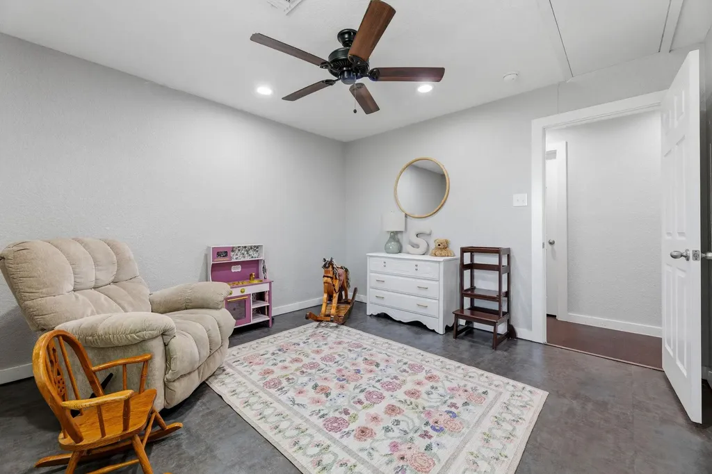 3363 Fm 713 Lockhart TX 78644