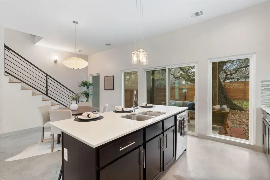 2805 Sol Wilson Avenue Austin TX 78702
