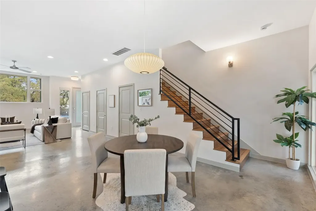 2805 Sol Wilson Avenue Austin TX 78702