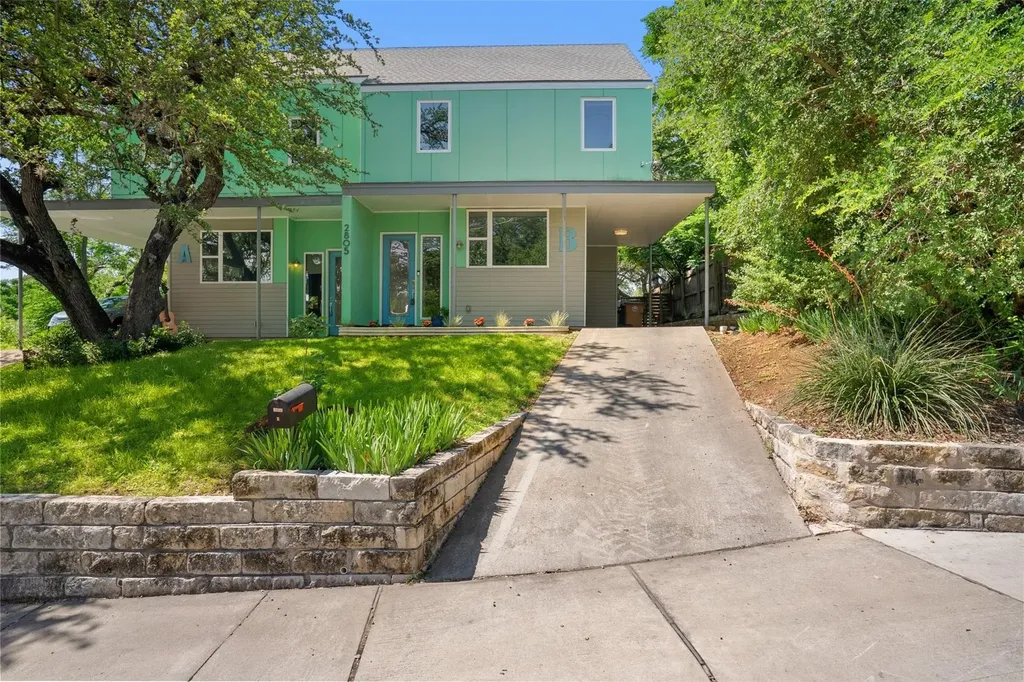 2805 Sol Wilson Avenue Austin TX 78702