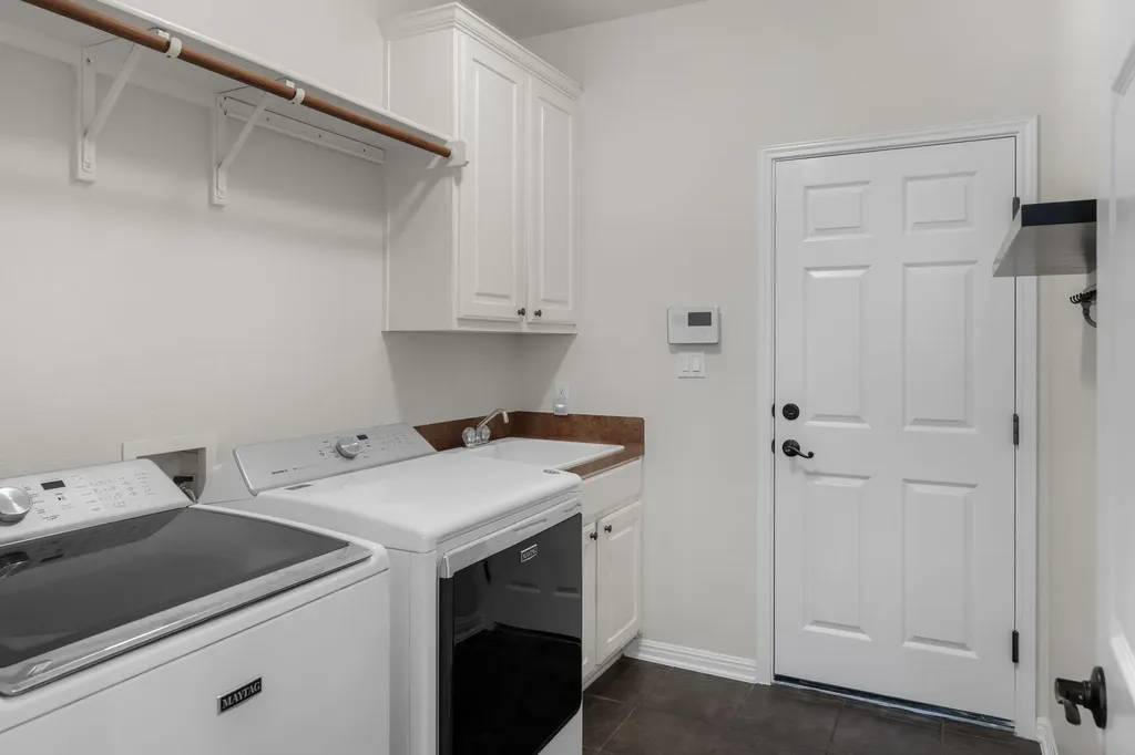 2508 Lipizzan Drive Austin TX 78732