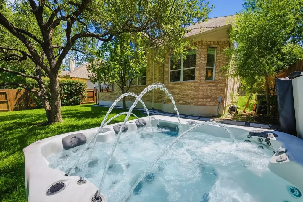 2508 Lipizzan Drive Austin TX 78732