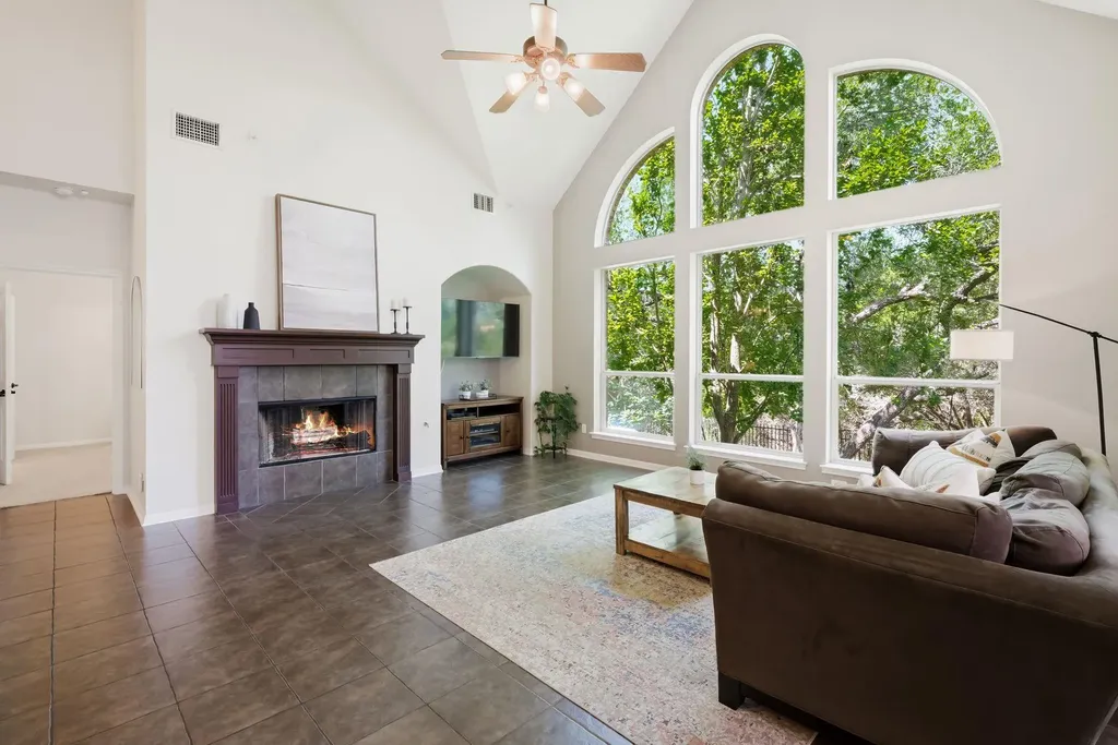 2508 Lipizzan Drive Austin TX 78732
