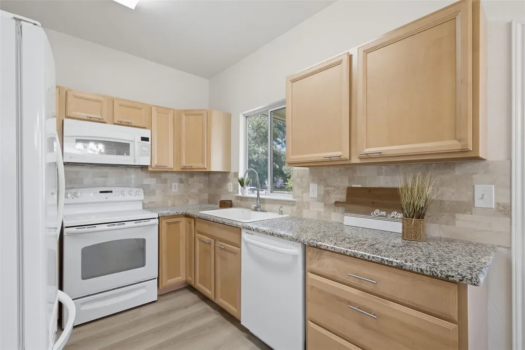 126 Whitewing Way Georgetown TX 78633