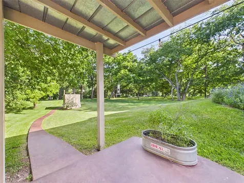 1238 Sleepy Hollow Lane New Braunfels TX 78130
