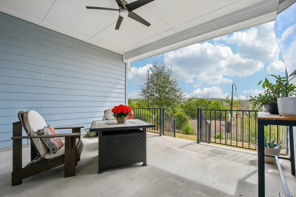 520 Hazy Hills Loop Dripping Springs TX 78620