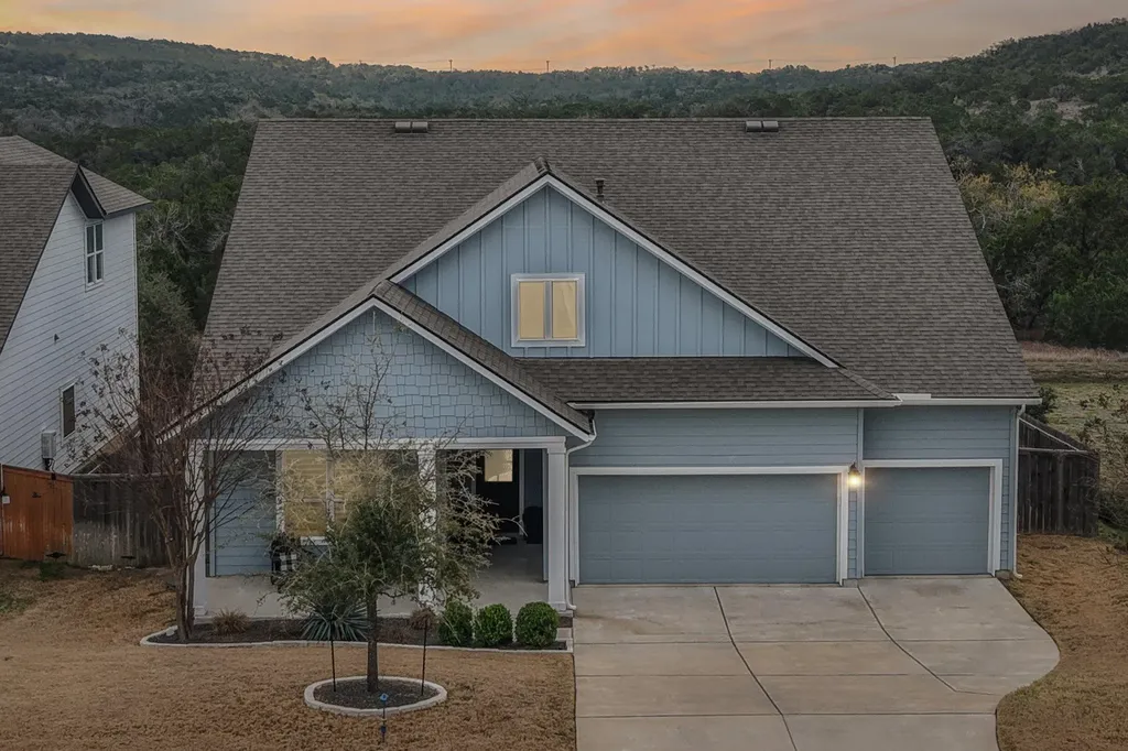 520 Hazy Hills Loop Dripping Springs TX 78620
